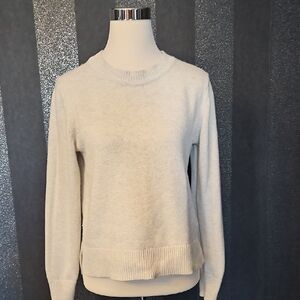 Banana Republic Cozy off white color almost oatmeal Knit Sweater